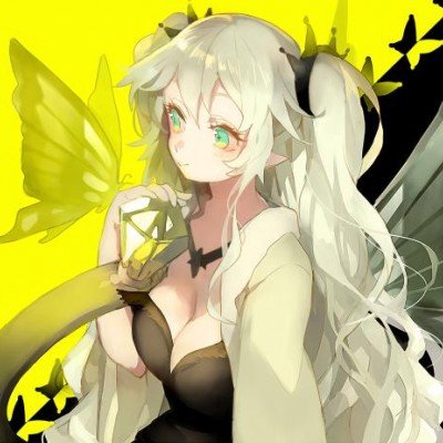 小女孩跪诊室门口为大出血妈妈加油